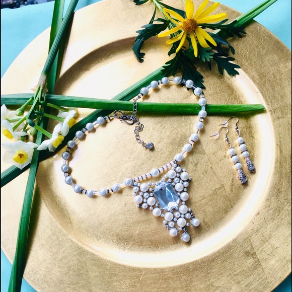 🇺🇸White Pearl, Rhinestone,Statement Necklace Set - Picture 2 of 4